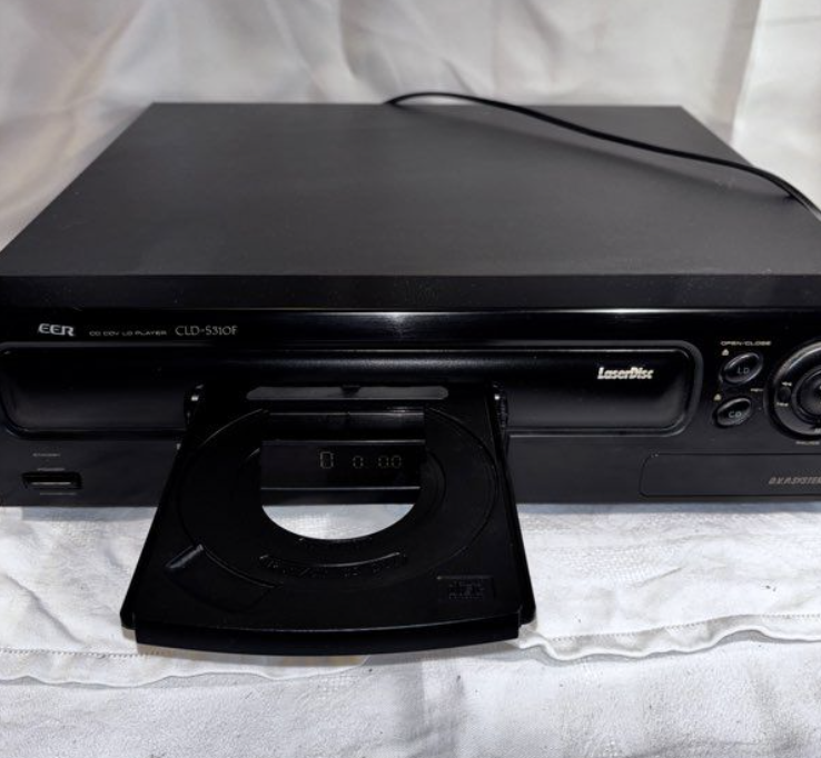 Capture d’écran 2026-02-10 à 20.51.08 Lecteur LaserDisc Pioneer CLD-S310F – Image 1